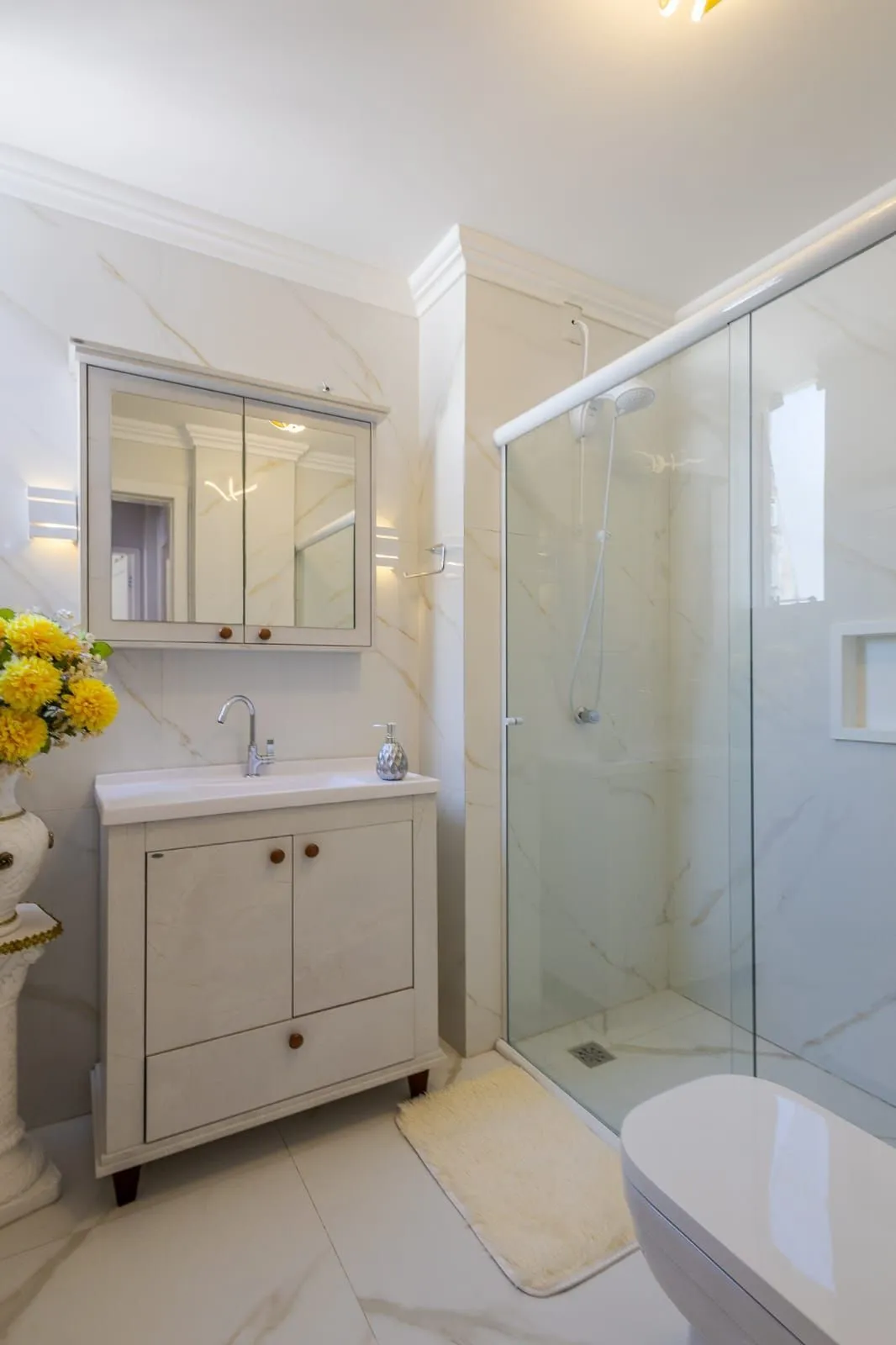 Imagem Apartamento de 80 m²semi mobiliado, 3 dormitórios e 1 suíte no Centro Histórico