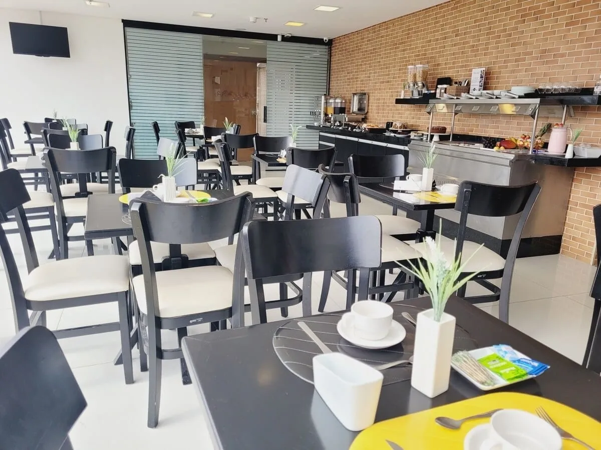 Imagem Hotel Completo para Locação com 80 Suítes e Excelente Localização Estratégi