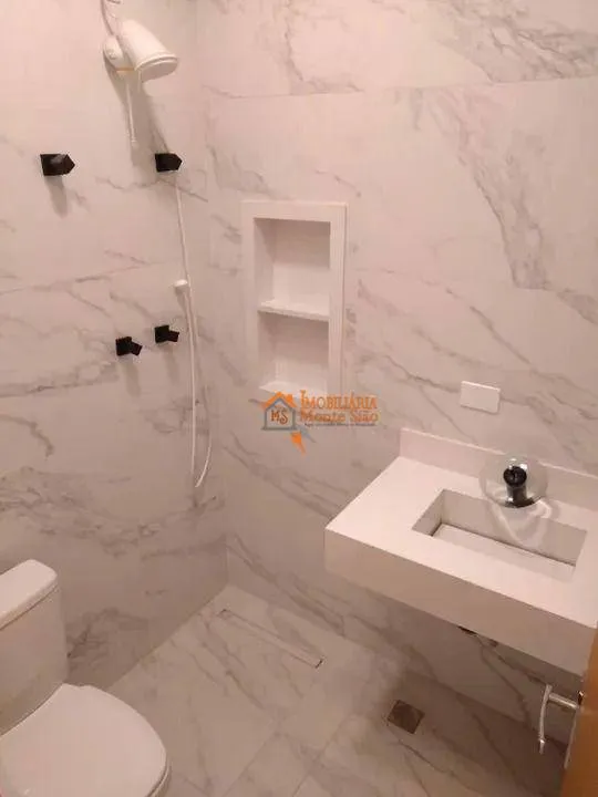 Imagem Casa com 4 dormitórios à venda, 220 m² por R$ 990.000,00 - Jardim São Roberto - Guarulhos/SP