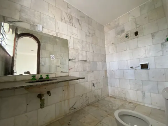 Imagem Casa com 4 Quartos à Venda, 240 m² em Umarizal - Belém