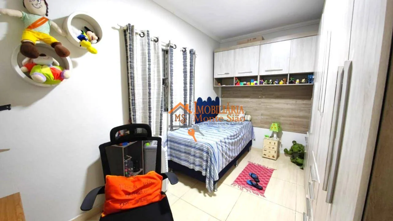 Imagem Sobrado com 4 dormitórios à venda, 300 m² por R$ 650.000,00 - Cidade Jardim Cumbica - Guarulhos/SP