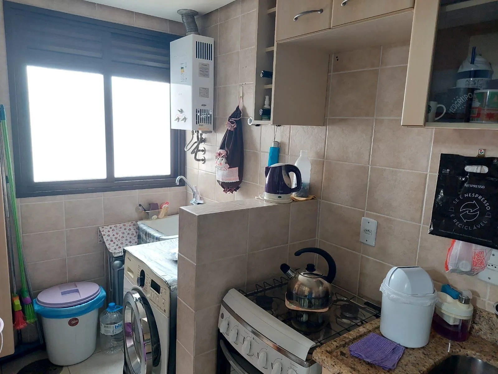 Imagem Edifício Les Halles de Paris Apartamento 2 dormitórios no bairro Três Figueiras