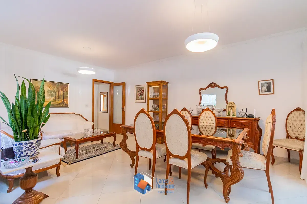 Imagem Casa para venda em Vila Congonhas com 3 quartos, sendo 1 suíte, 187m²