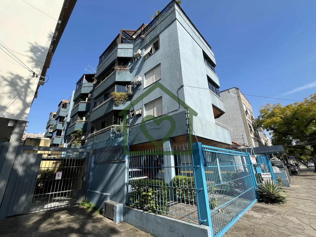 Imagem Apartamento de um quarto (dormitório), sacada e uma vaga de garagem no bairro Santana em Porto Aleg...