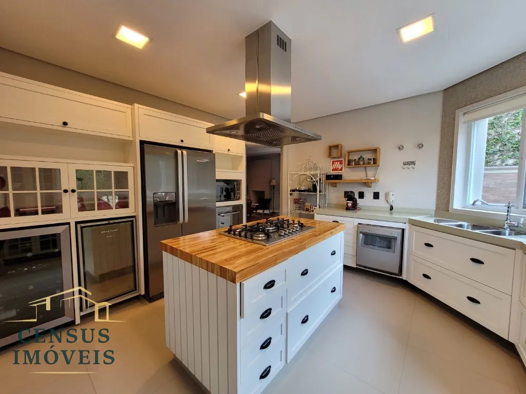Foto do imóvel: Espetacular Casa em Condomínio à venda em Valinhos-SP - 3 quartos, 2 suítes, 3 salas, 3 banheiros, 5 vagas de garagem - 305m²! em Condomínio Residencial Morada das Nascentes