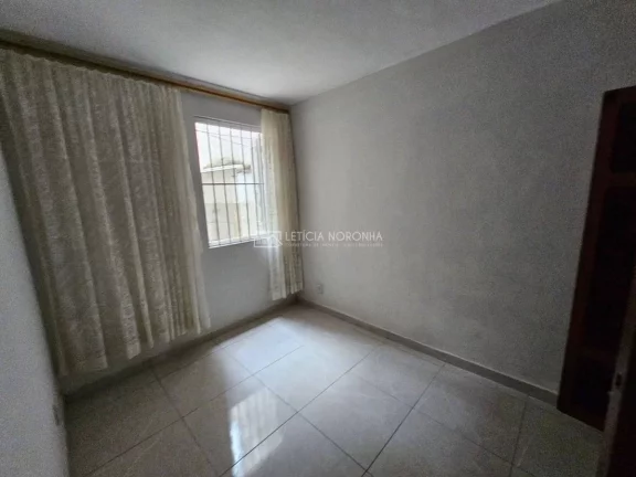 Imagem Casa à Venda