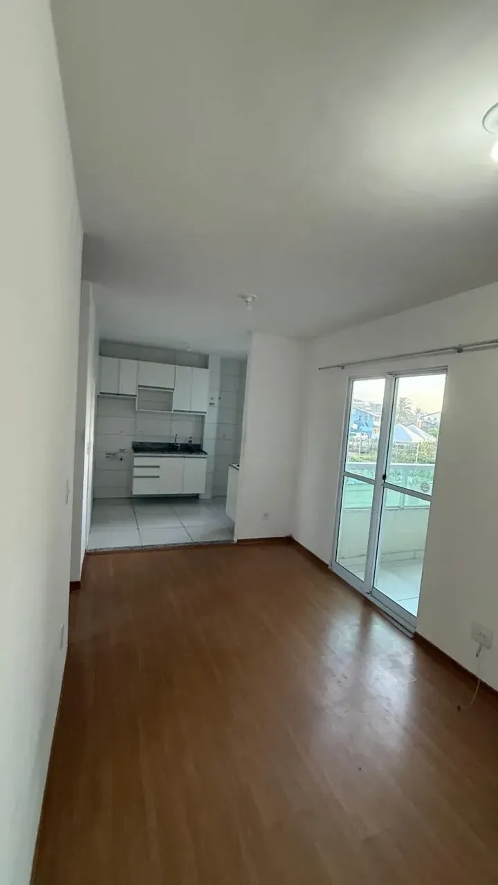 Foto do imóvel Apartamento com 2 Quartos à Venda, 45 m² em Centro - Lauro de Freitas