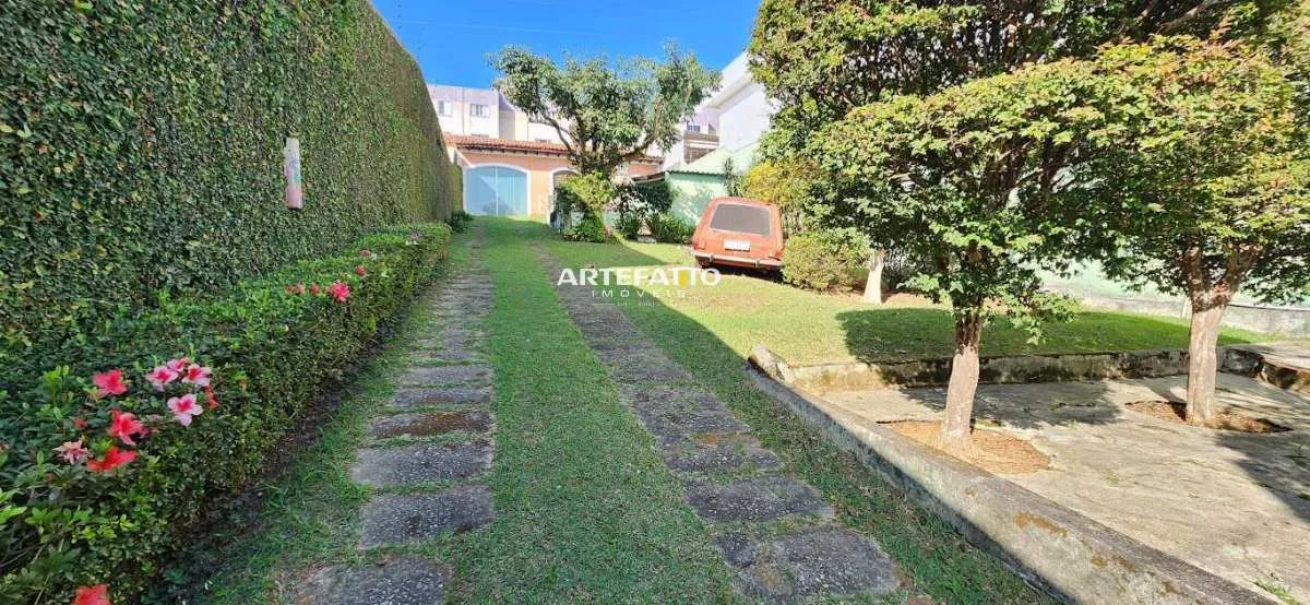 Foto do imóvel Casa à venda em Mogi das Cruzes, Vila Lavínia, com 3 quartos, 500m2