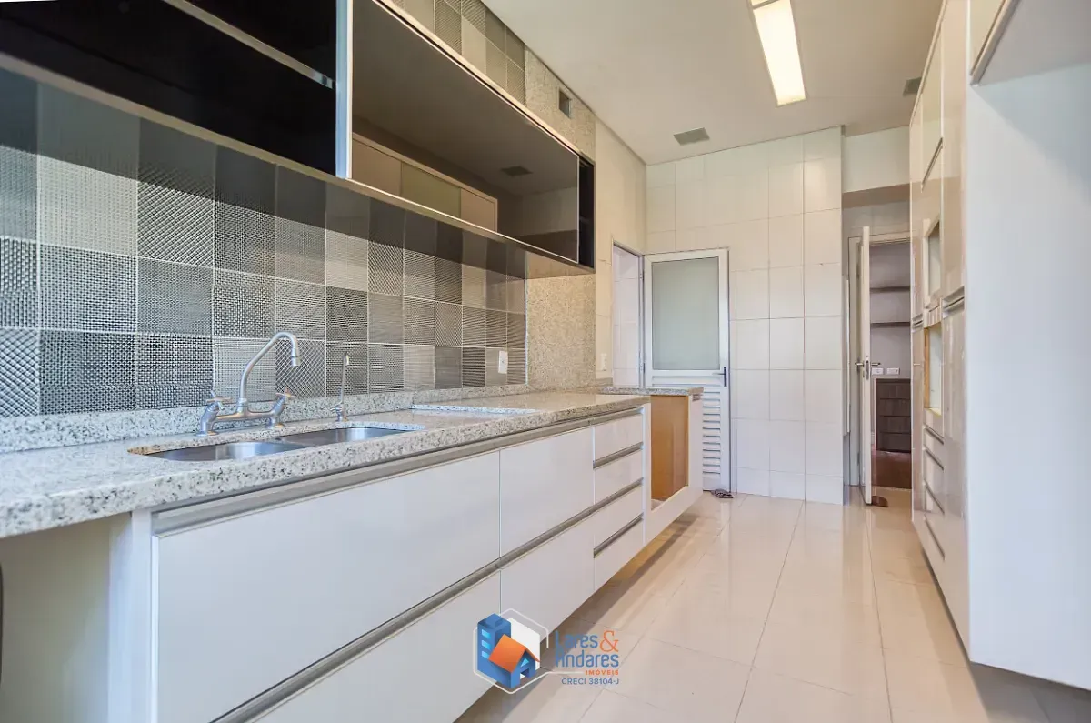 Imagem Apartamento para venda em Perdizes com 3 quartos, sendo 3 suítes, 300m²