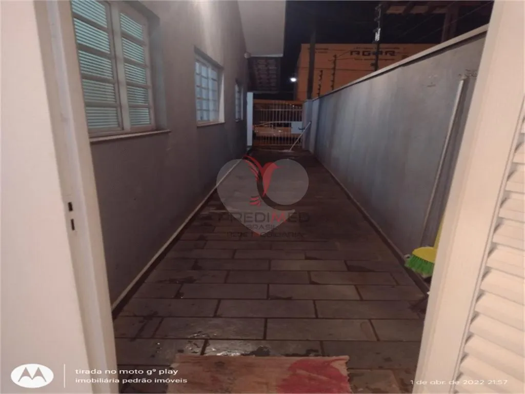 Imagem Casa de 2 quartos, 200m² no bairro Vila Marimbondo, em Lençóis Paulista