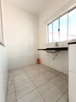 Imagem Oportunidade única! Casa com 2 quartos, totalmente reformada, em bairro nobre, perto de tudo que você precisa. Não perca essa chance! á venda na Imobiliaria Consulte Imoveis.