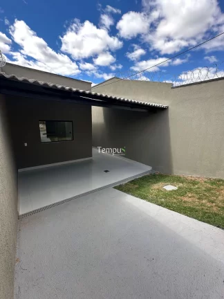 Imagem Oportunidade! Casa 3 Quartos com Suíte no Residencial Buriti – Senador Canedo/GO