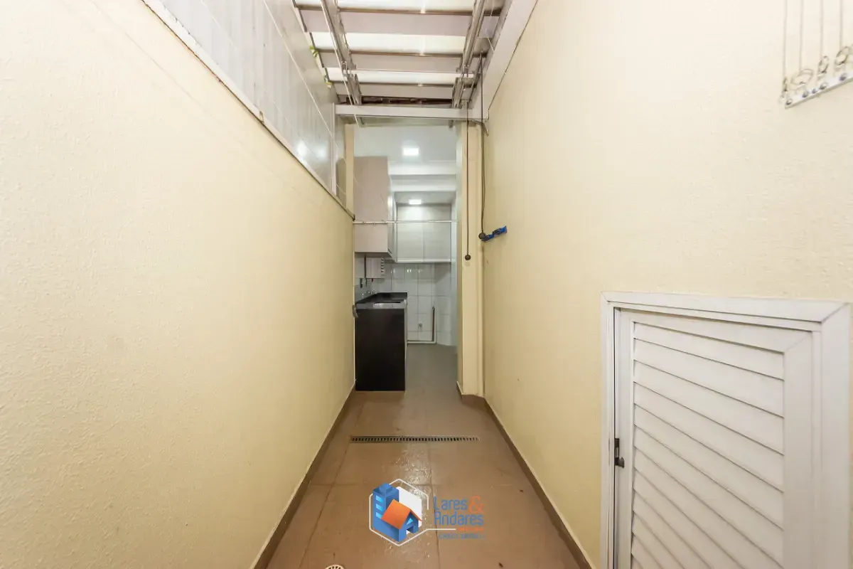 Imagem Casa no condomínio Villa Colibri para venda com 4 quartos, sendo 1 suíte, 128m²