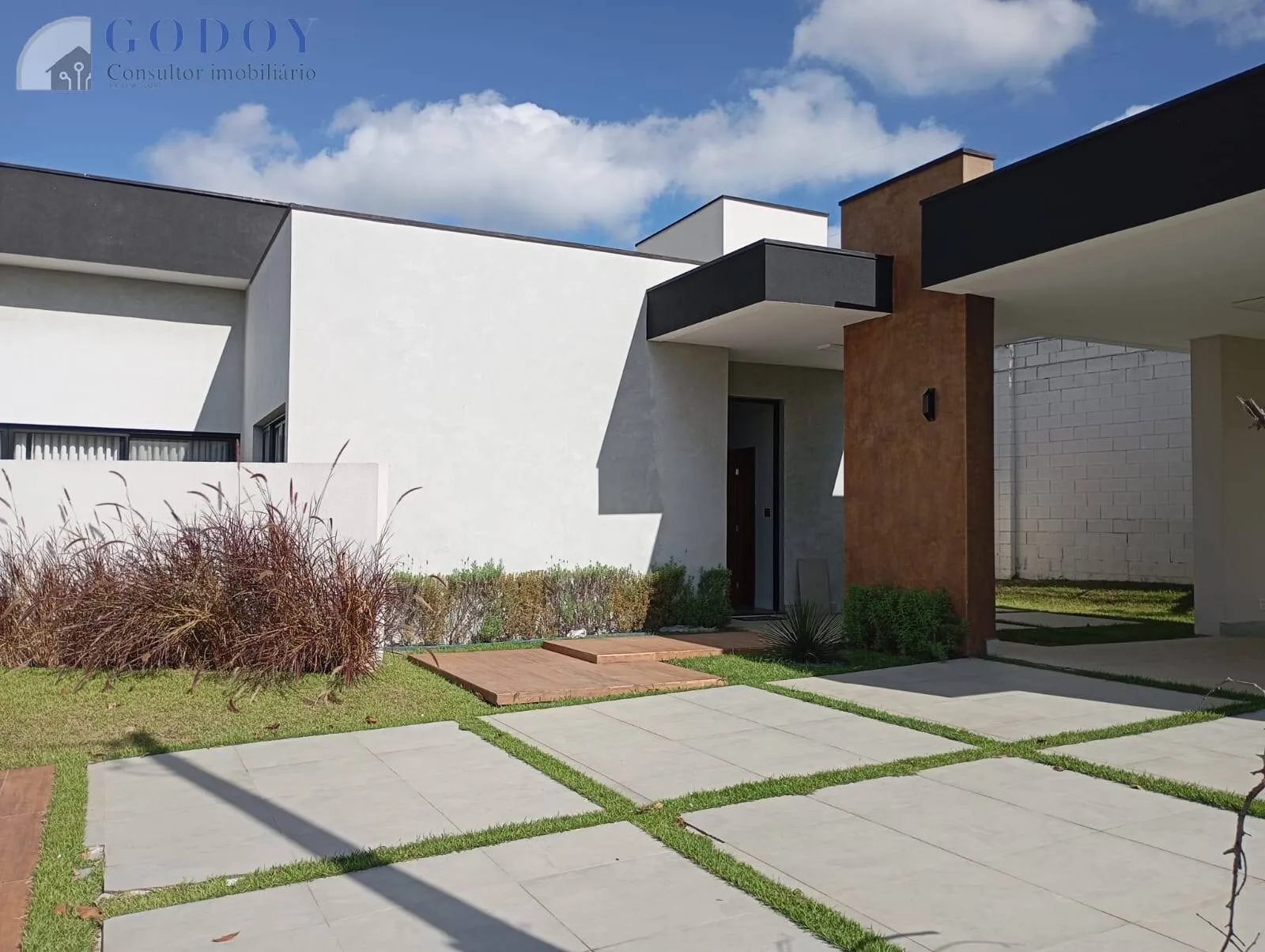Imagem Exclusiva Casa Térrea - Conforto, Sofisticação e Amplo Terreno