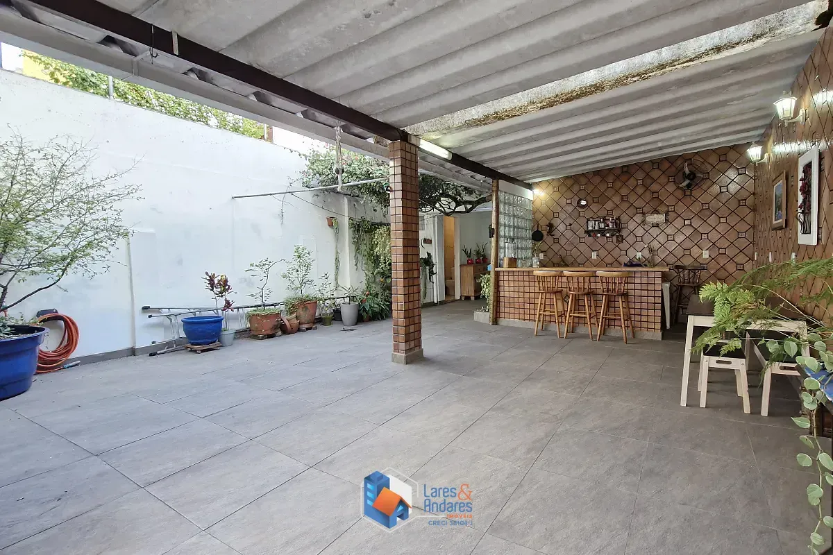 Foto do imóvel Casa para venda em Brooklin Paulista com 3 quartos, sendo 1 suíte, 165m² em Avenida Portugal
