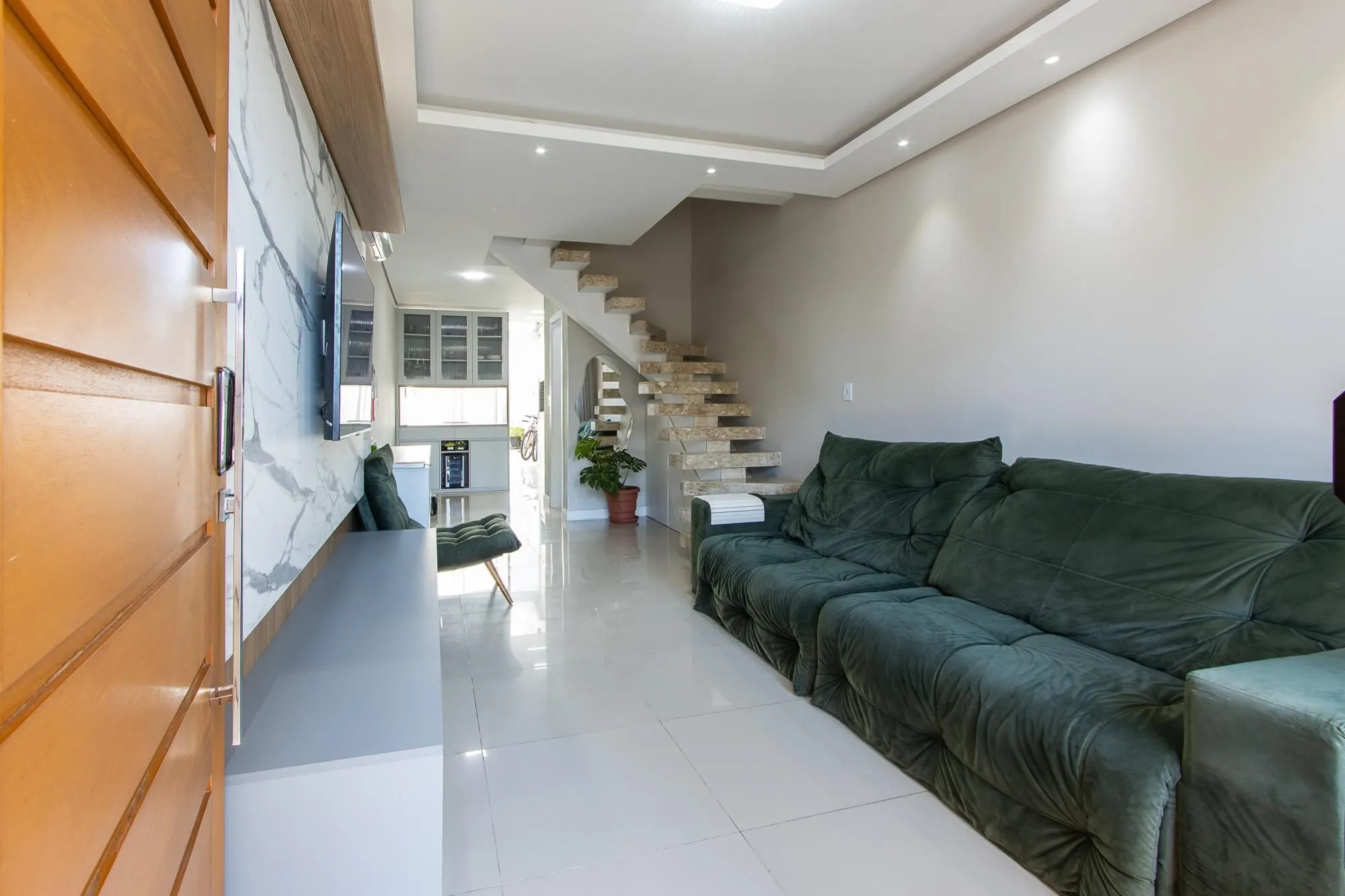 Imagem Ótima casa com 3dormitórios 1 suite no bairro Tristeza