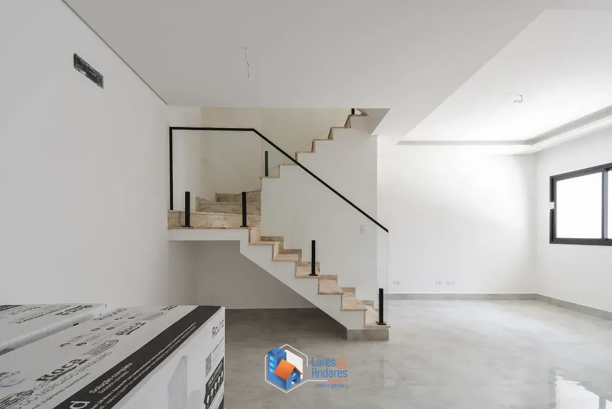 Imagem Sobrado para venda em Vila Gumercindo com 3 quartos, sendo 1 suíte, 150m²
