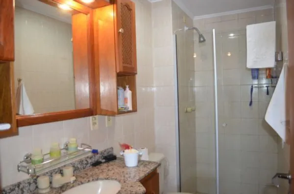 Imagem Apartamento para Venda - 71.75m², 2 dormitórios, 1 vaga - Petrópolis
