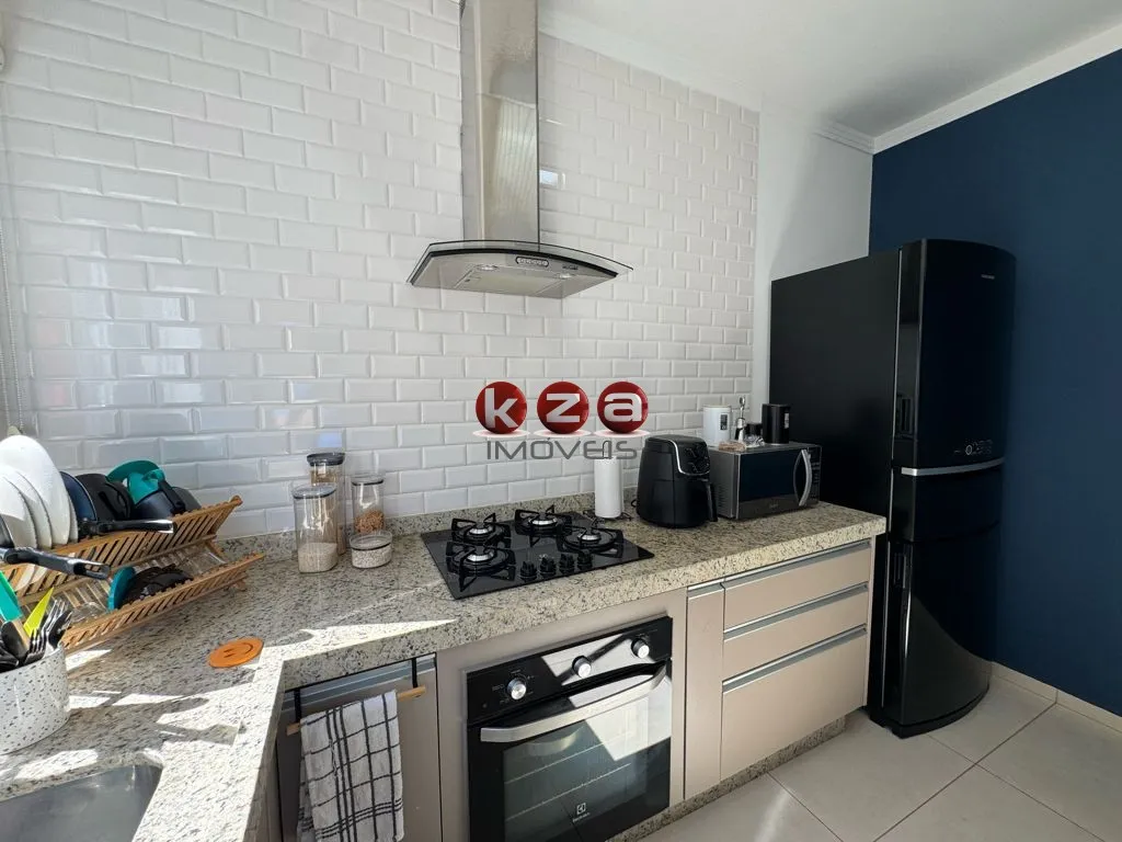 Imagem Casa Térrea com 3 Suítes, Piscina e Espaço Gourmet no Condomínio Vista Verde em Vinhedo ? Viva Cercado pela Natureza!