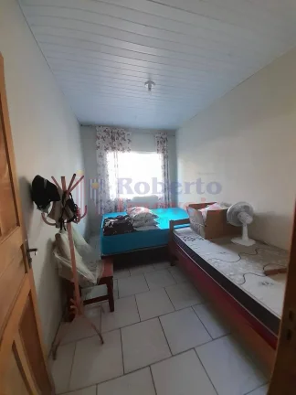 Imagem Casa em Alvenaria com 04 Quartos e Edícula - R$450.000,00