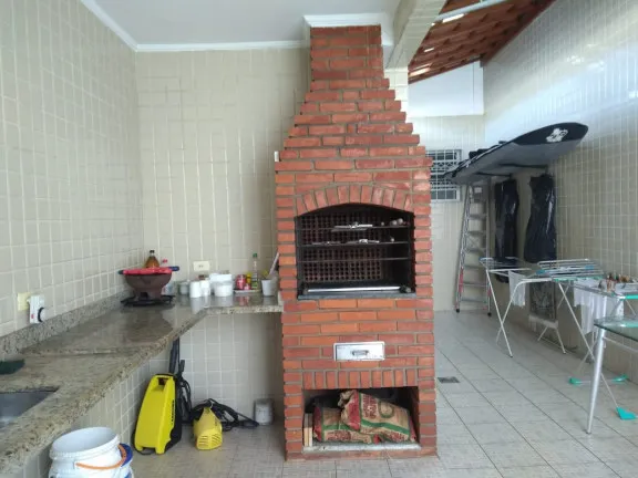 Imagem Casa com 4 Quartos à Venda, 223 m² em Campo Grande - Santos