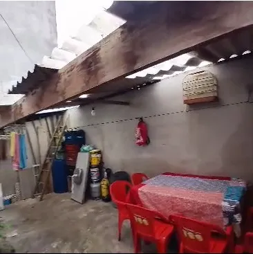 Imagem Casa para Venda em Peruíbe, Jardim Caraminguava, 2 dormitórios, 1 banheiro, 2 vagas