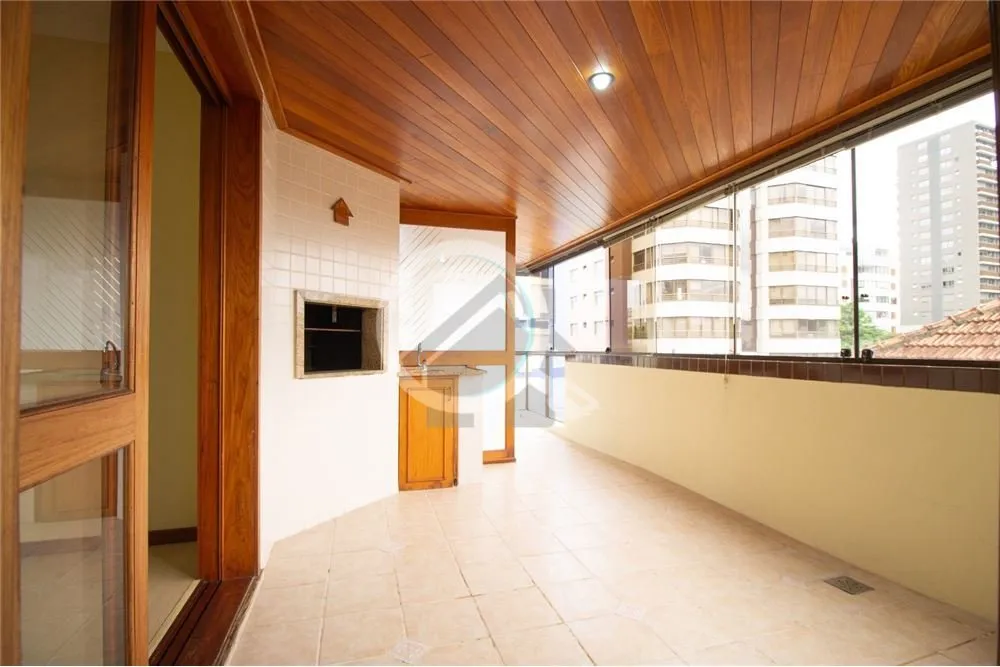 Imagem Excelente apartamento com aproximadamente 158 m² privativos em um dos bairros mais requisitados de ...