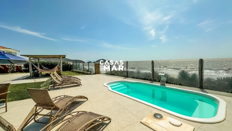 Imagem CASA FRENTE MAR TEMPORADA em ARMAÇÃO DOS BÚZIOS - RJ, Praia Rasa