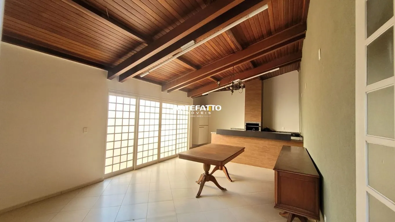 Imagem Casa com 3 dormitórios no bairro Vila Marta