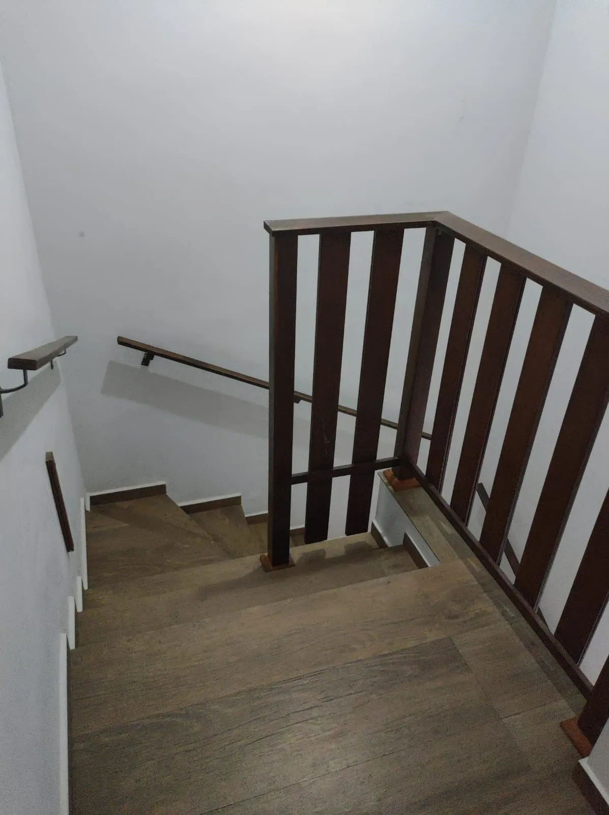 Imagem Casa Sobrado com 2 Suítes Localizada em Sorocaba.