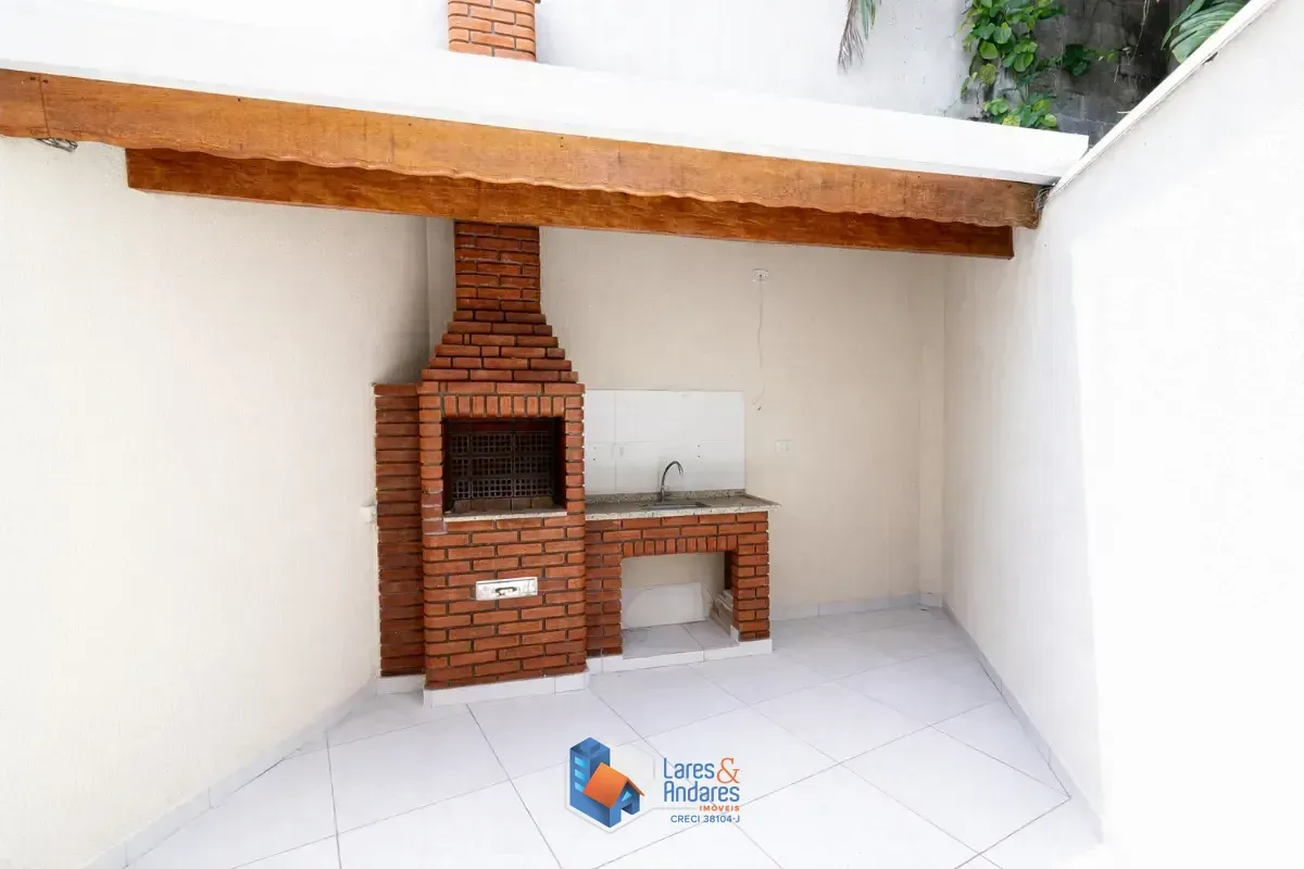 Imagem Sobrado para venda em Parque São Domingos com 3 quartos, sendo 3 suítes, 102m²