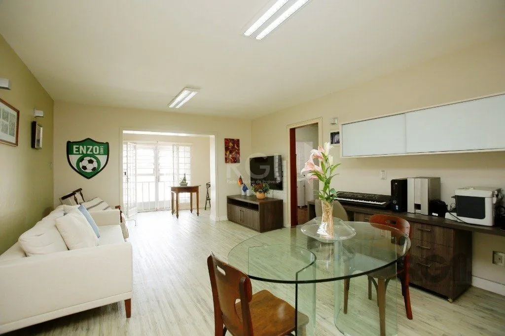 Imagem Casa para Venda no bairro Independência, em Porto Alegre / RS