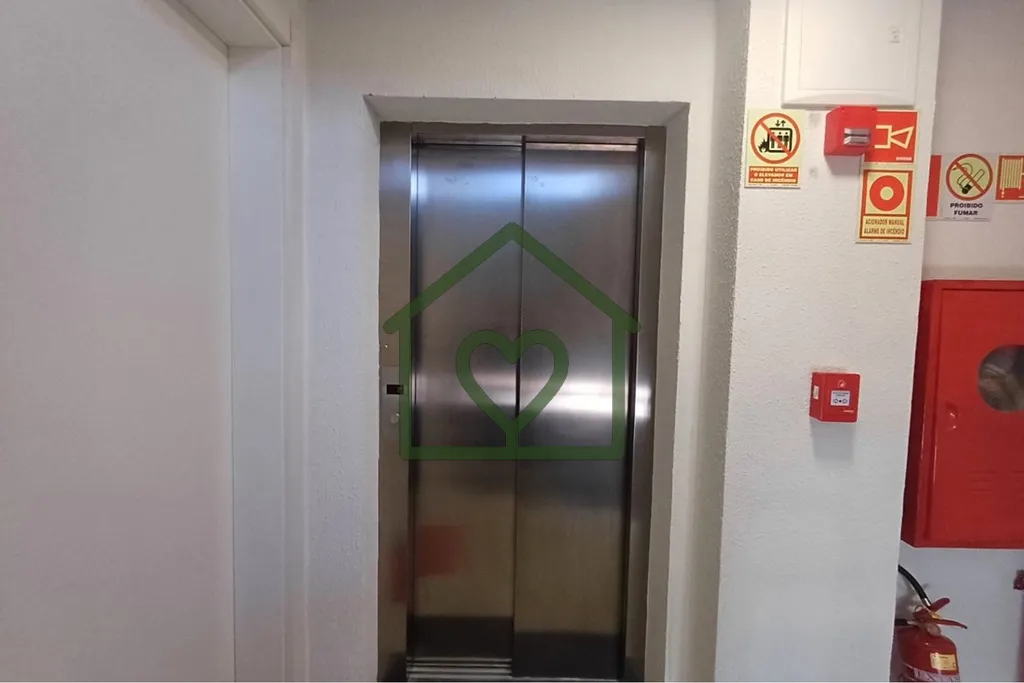 Imagem Descubra o apartamento dos seus sonhos em Vila Ipiranga, Porto Alegre, Rio Grande do Sul! Este incrÃ...