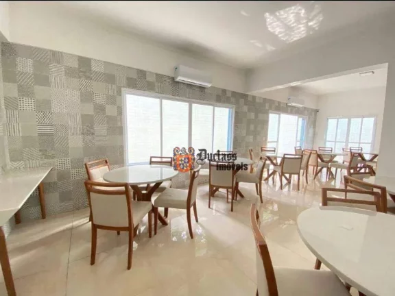 Imagem Apartamento com 2 dormitórios à venda, 67 m² por R$ 590.000 - Macuco - Santos/SP
