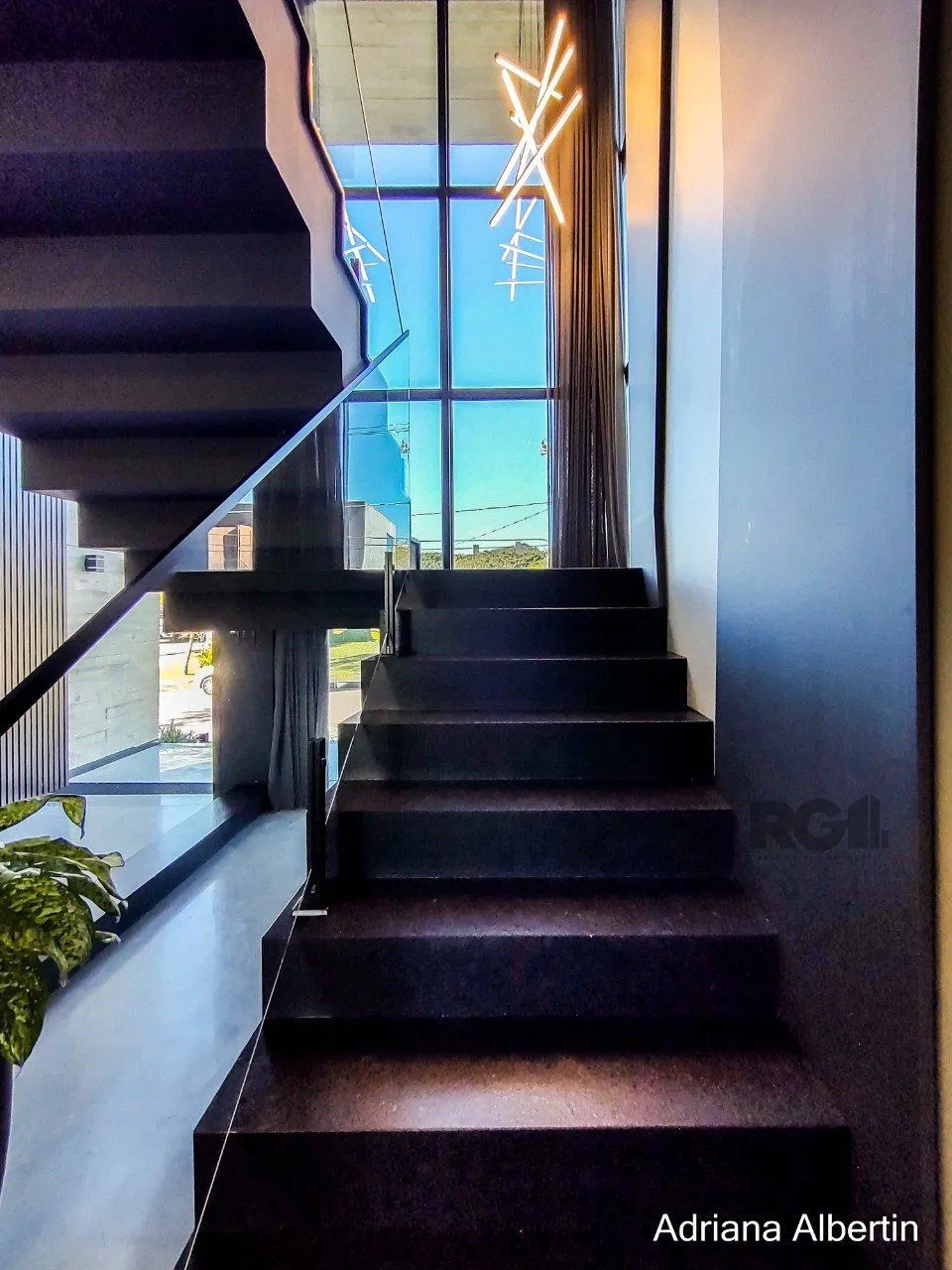 Imagem Casa de Condomínio em Alphaville