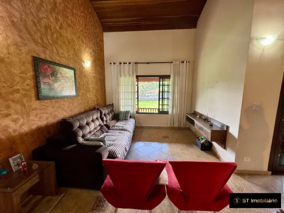 Imagem Casa à venda em Mairiporã/SP - Condomínio próximo ao centro, R$1.250.000!