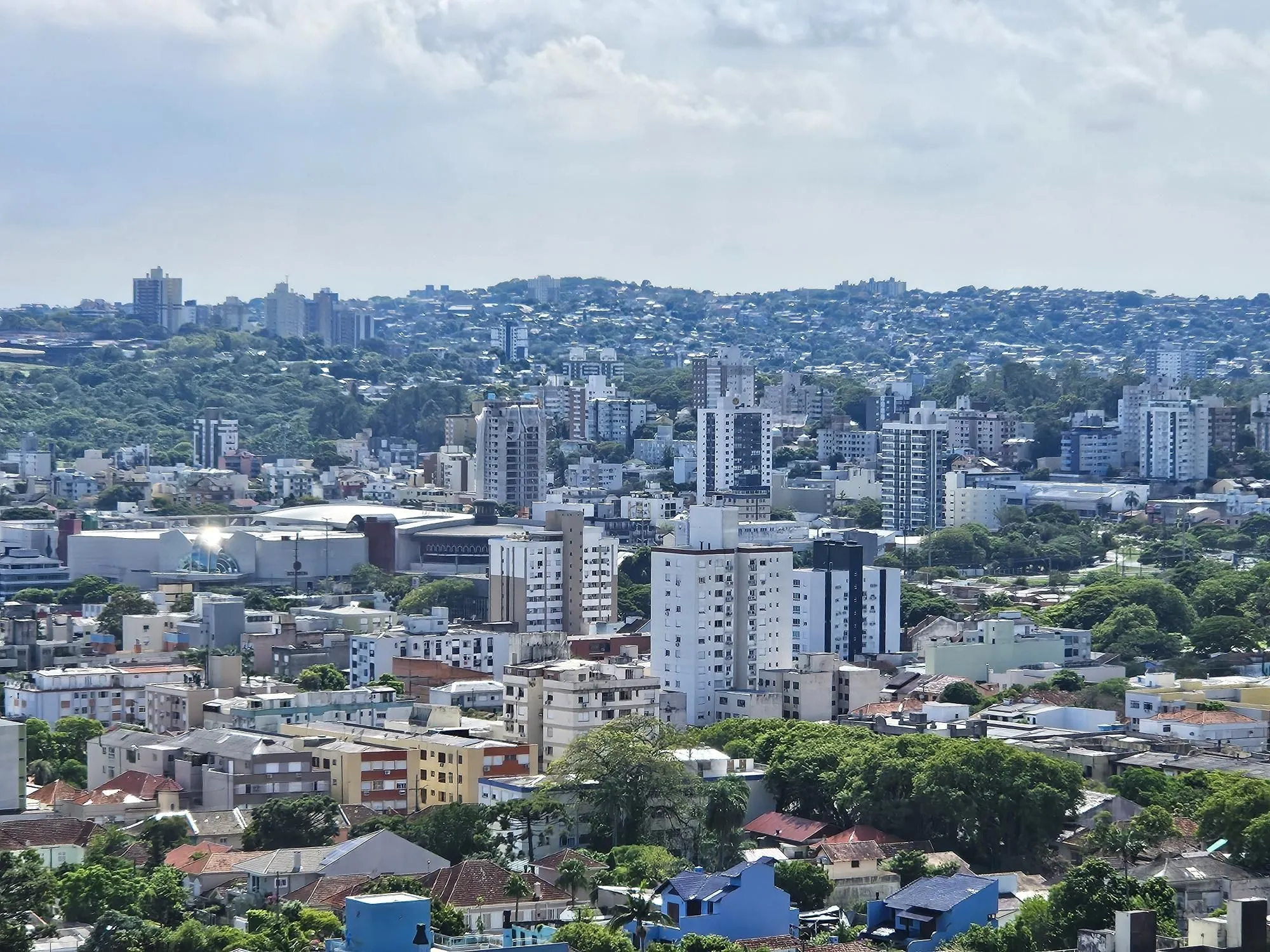 Imagem APARTAMENTO MOBILIADO | ÚLTIMO ANDAR
