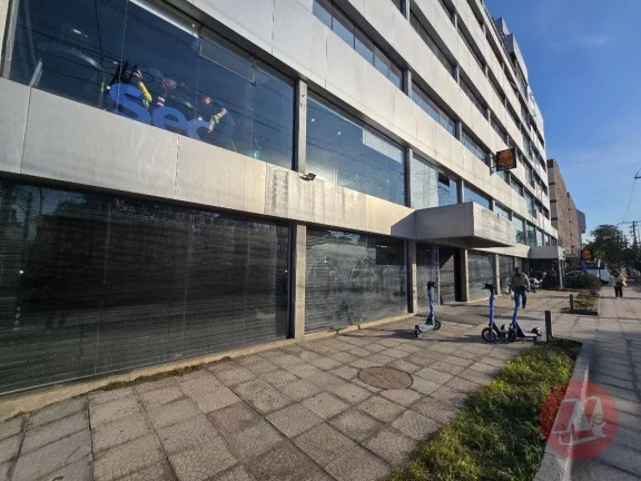 Imagem Loja para alugar, 560 m² por R$ 60.500,00/mês - Azenha - Porto Alegre/RS