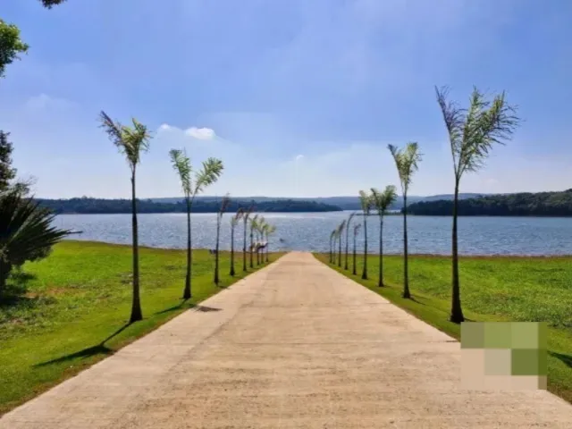 Imagem Terreno com projeto Arquitetonico com 1059 m² e Vista 360º no Ponto Mais Alto do Condomínio Le Portier Nautic Residence - Represa Itupararanga