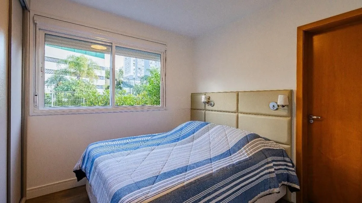 Imagem Apartamento com 3 quartos e 108m² na Nilo Peçanha - Chácara das Pedras, Porto Alegre.