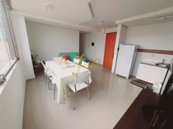 Imagem Ótimo apartmamento com 3 dorm um sendo suite, mobiliado beira mar
