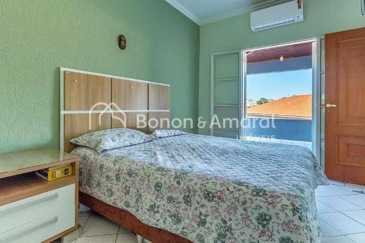 Imagem Casa sobrado à venda no Parque Alto Taquaral, bolsão próximo ao Shopping Dom Pedro