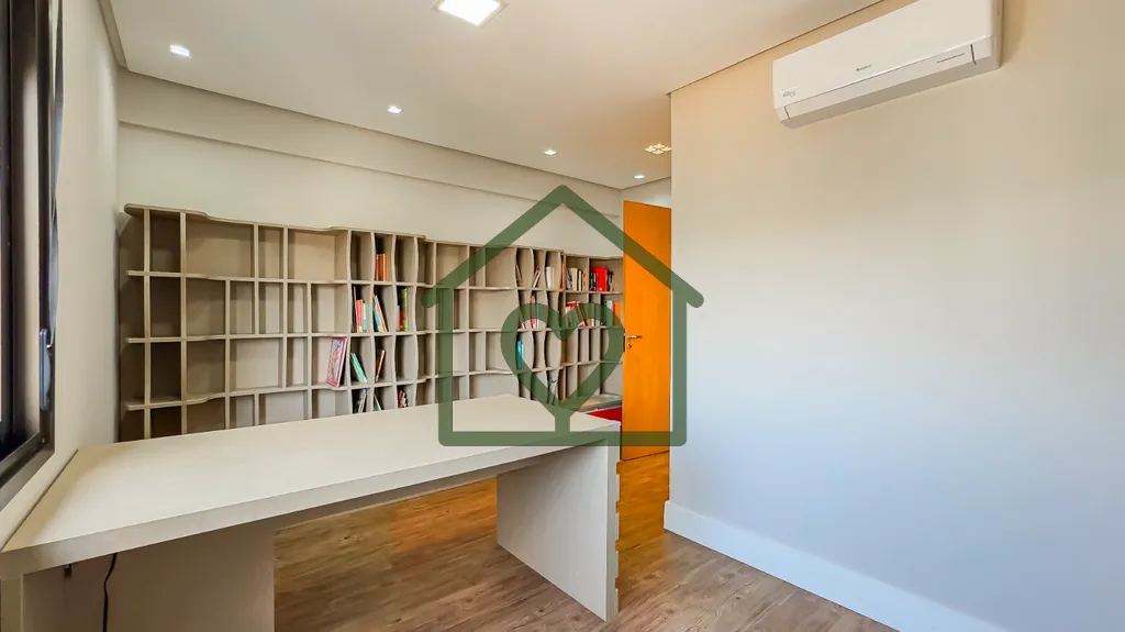 Imagem Apartamento mobiliado de 95m², distribuídos em 2 dormitórios sendo, living para 2 ambientes com l...