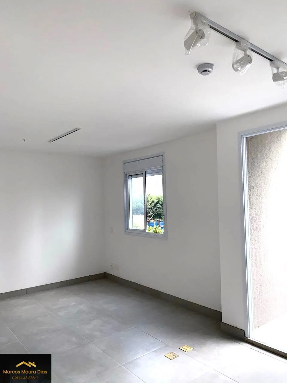 Foto do imóvel Studio no Tatuapé 34m² , Banheiro com Janela. Perto do Shopping.