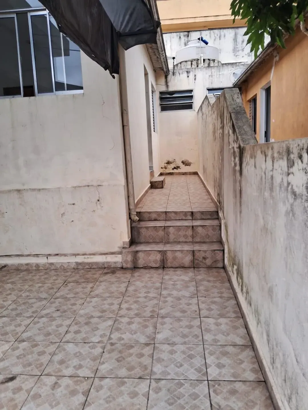 Imagem Casa com 2 Quartos à Venda, 200 metros em Bussocaba - Osasco