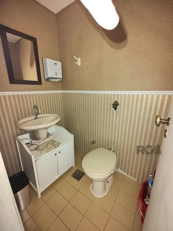 Imagem EXCELENTE SALA COMERCIAL NA CRISTÓVÃO COLOMBO - OPORTUNIDADE IMPERDÍVEL!