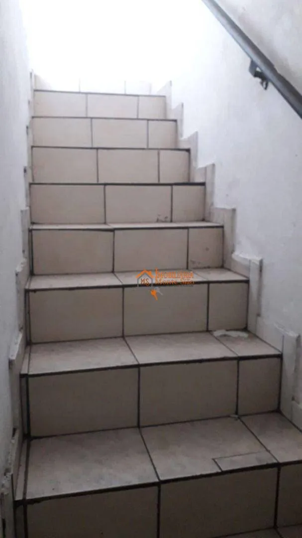 Imagem Sobrado com 3 dormitórios à venda, 180 m² por R$ 480.000,00 - Jardim Paraventi - Guarulhos/SP