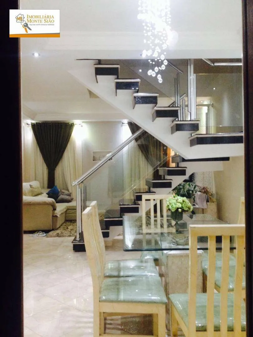 Imagem Sobrado com 3 dormitórios à venda, 108 m² por R$ 1.039.000,00 - Vila Milton - Guarulhos/SP