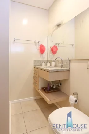 Imagem Apartamento Quadra Mar para Venda em Balneário Camboriú, CENTRO, 2 dormitórios, 2 suítes, 3 banheiros, 1 vaga