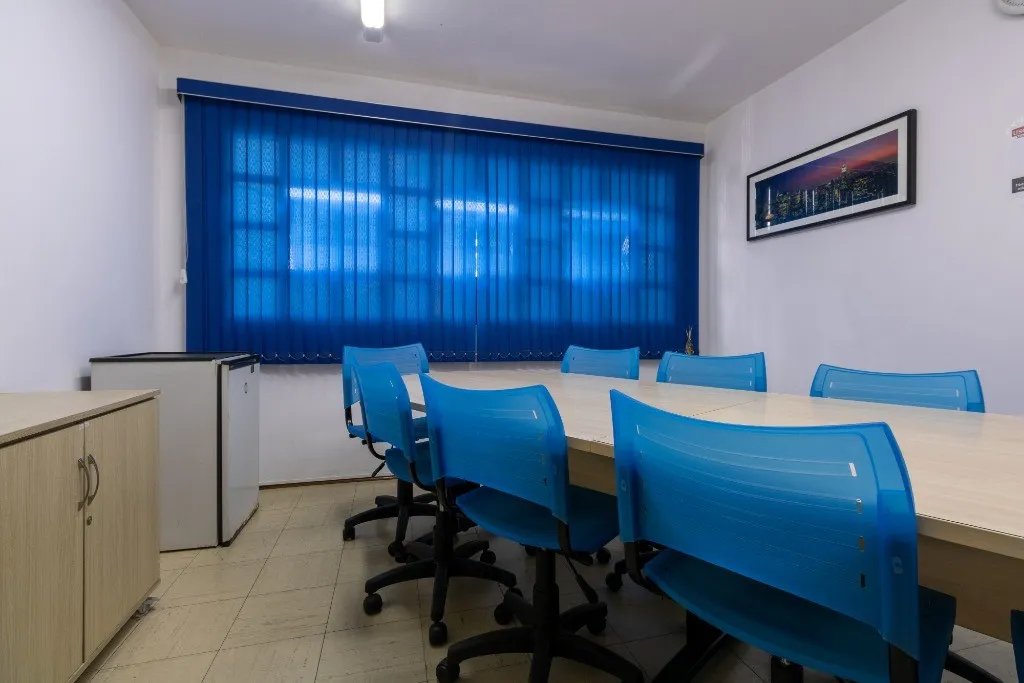 Imagem Imperdível oportunidade: Ponto Comercial para venda ou locação em Santo Antônio, São Caetano do Sul-SP - 7 salas, 3 banheiros, 322m².